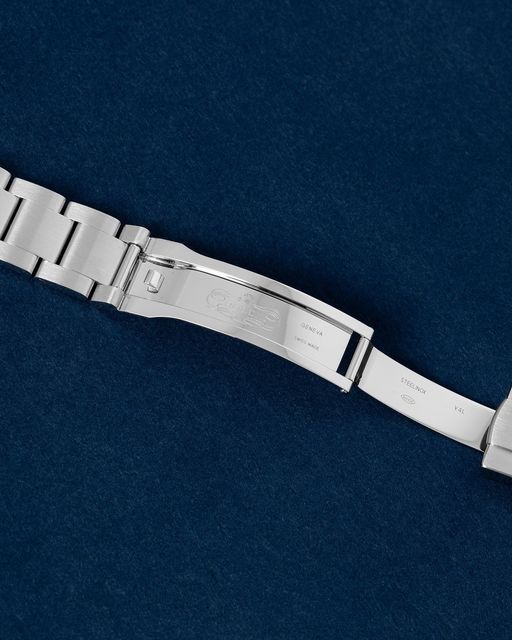 Rolex Oyster Perpetual 124300 Image 3